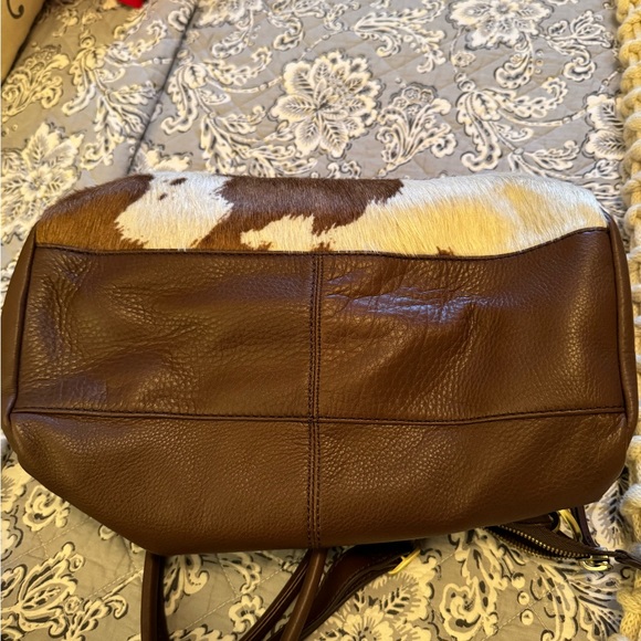 Excellent never used HOBO Sheila tote in cowhide and leather. - Picture 4 of 4